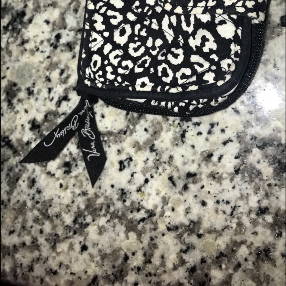 Wallet - Picture 2 of 6